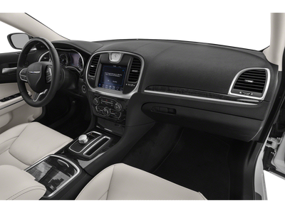 2019 Chrysler 300 Touring