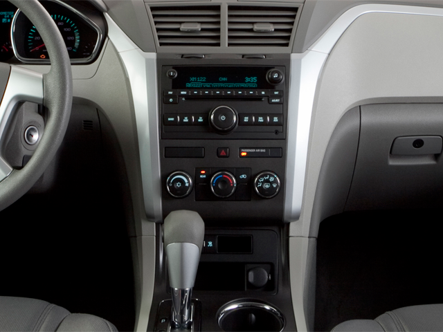 2011 Chevrolet Traverse LT w/2LT