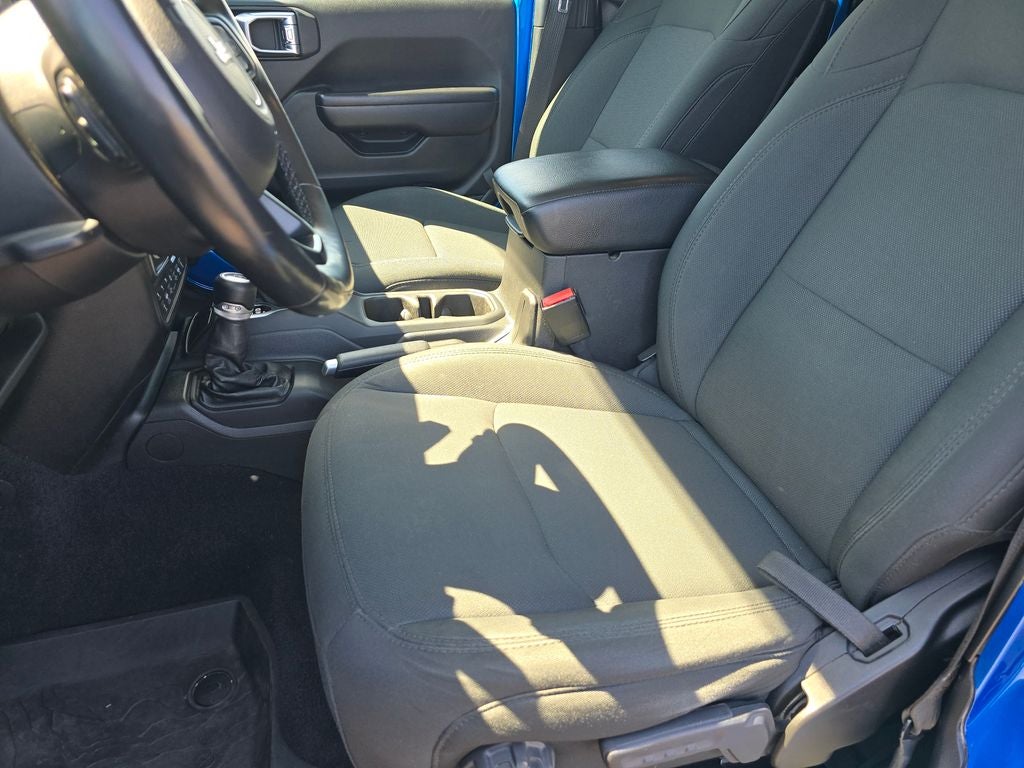 2021 Jeep Gladiator Willys