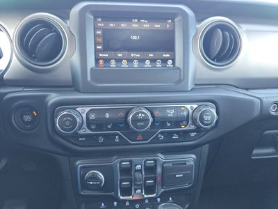 2021 Jeep Gladiator Willys