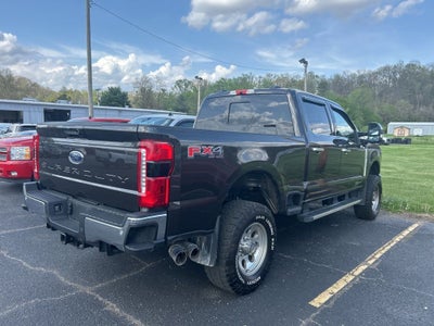 2024 Ford F-350SD Lariat