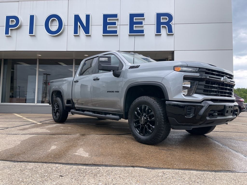 2025 Chevrolet Silverado 2500HD Custom