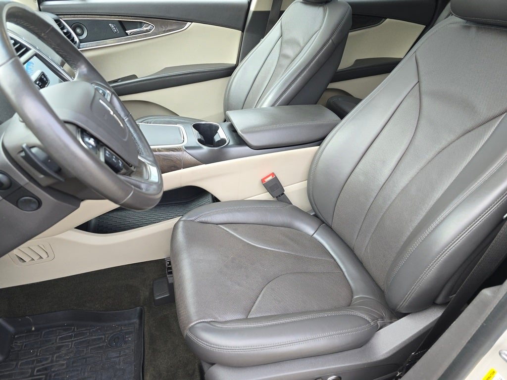 2020 Lincoln Corsair Standard