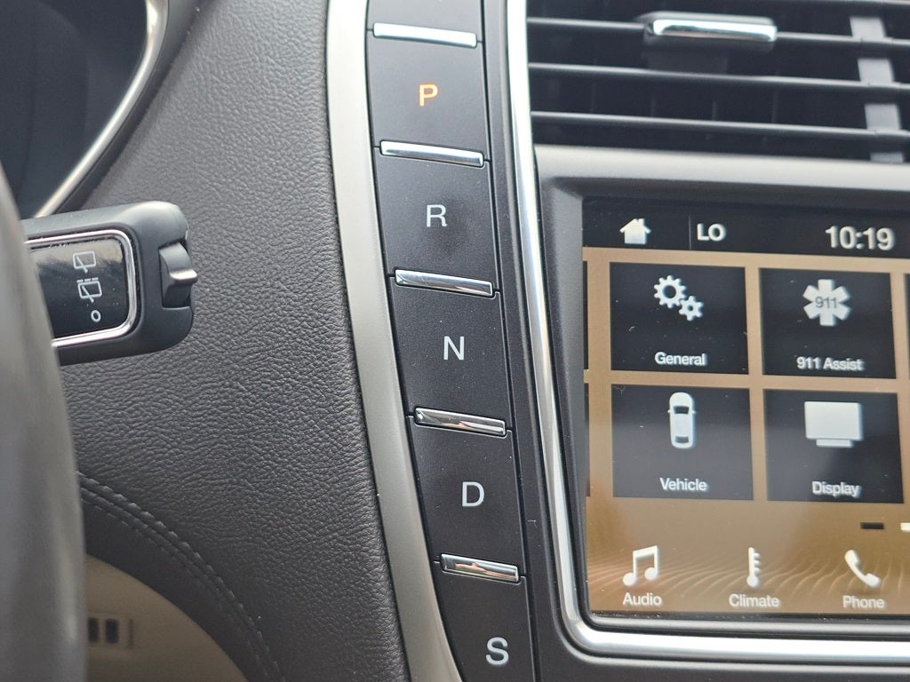 2020 Lincoln Corsair Standard