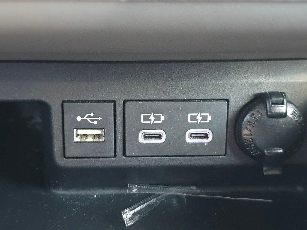 2023 Toyota Highlander Hybrid LE