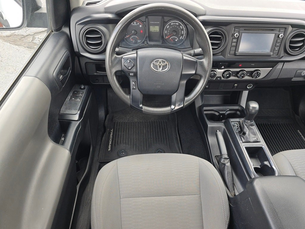 2017 Toyota Tacoma SR