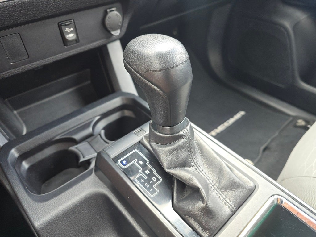 2017 Toyota Tacoma SR