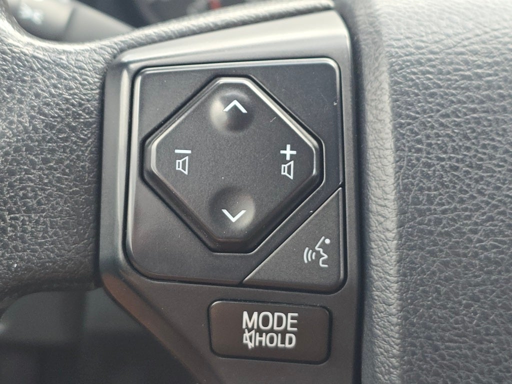 2017 Toyota Tacoma SR