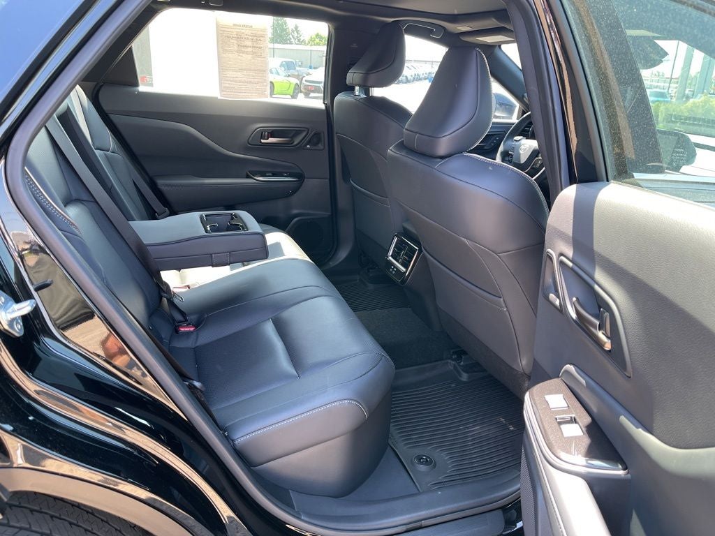 2025 Toyota Crown Signia Limited