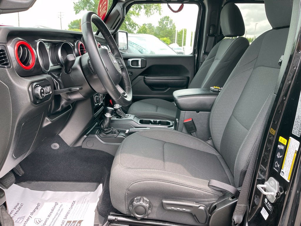 2022 Jeep Gladiator Altitude