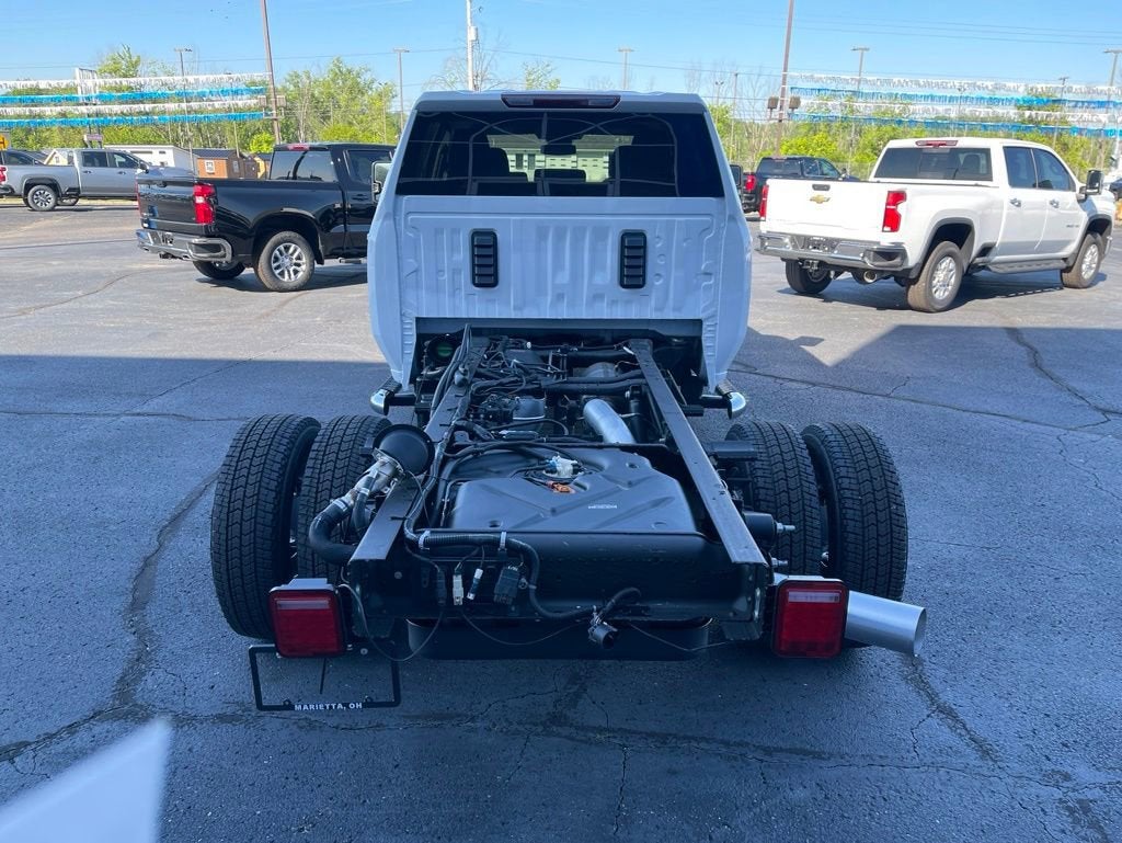 2026 Chevrolet Silverado 3500 HD Chassis Cab LT