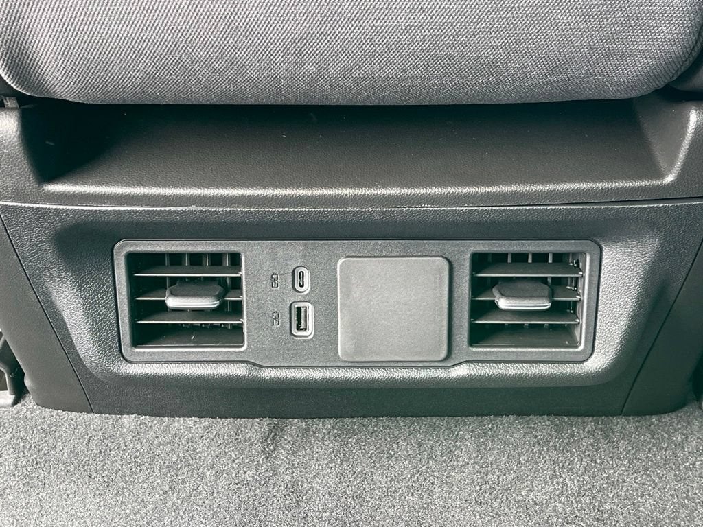 2026 Chevrolet Silverado 2500 HD Custom - Photo 18