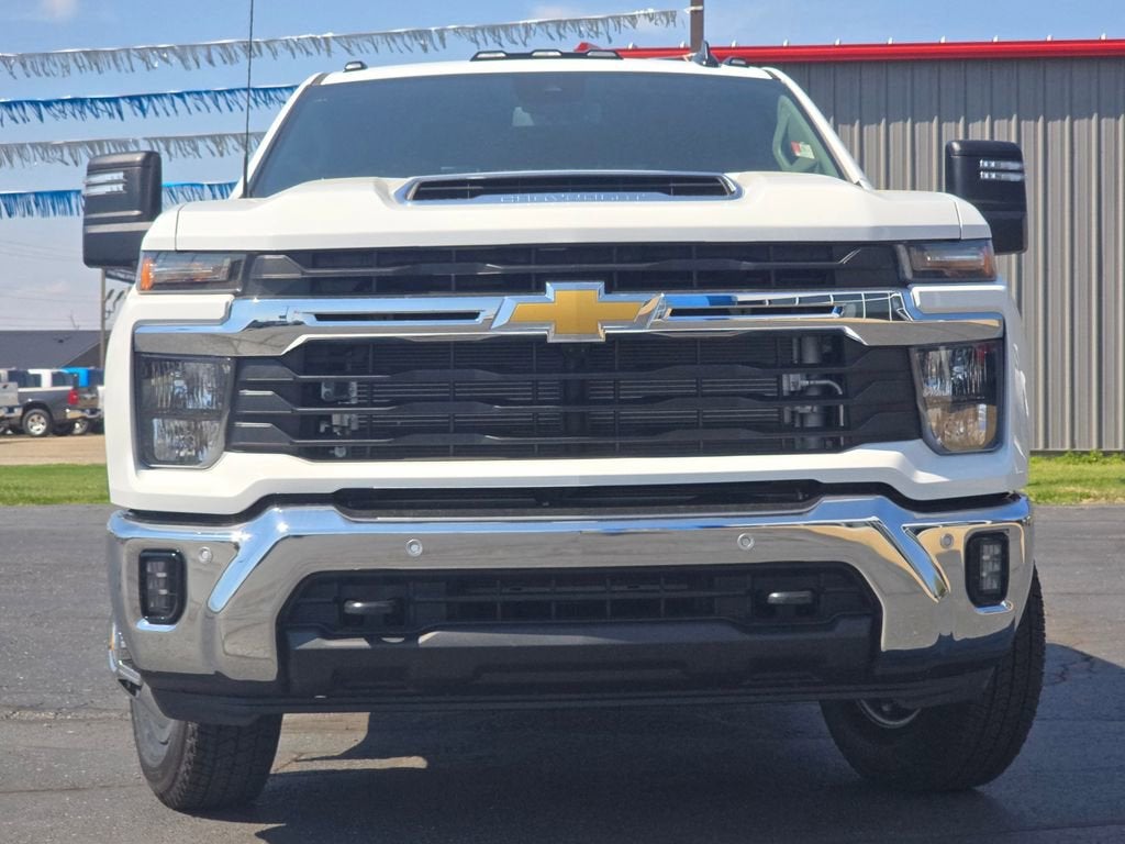 2026 Chevrolet Silverado 3500 HD LT DRW