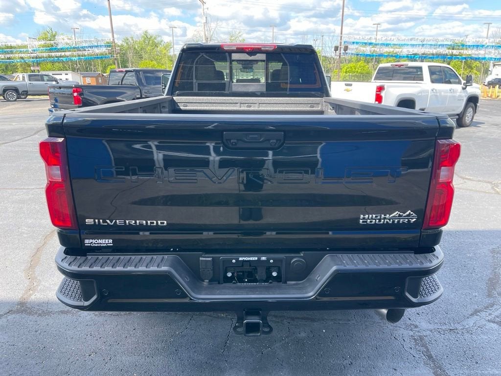 2026 Chevrolet Silverado 3500 HD High Country DRW