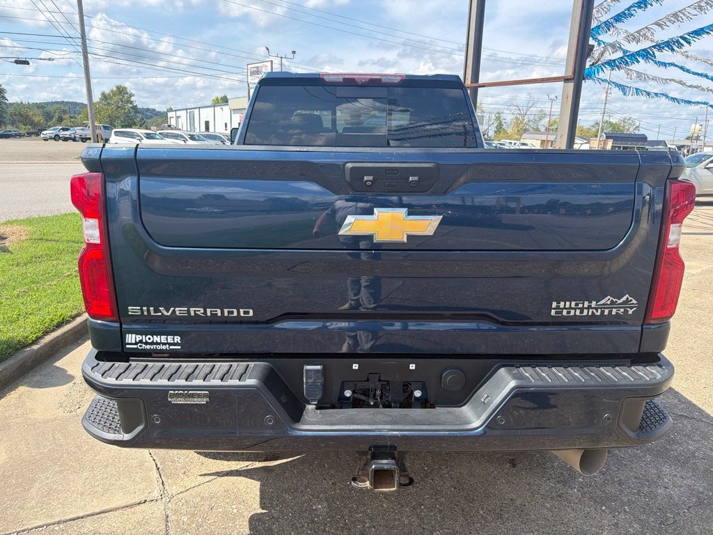 2022 Chevrolet Silverado 2500 HD High Country