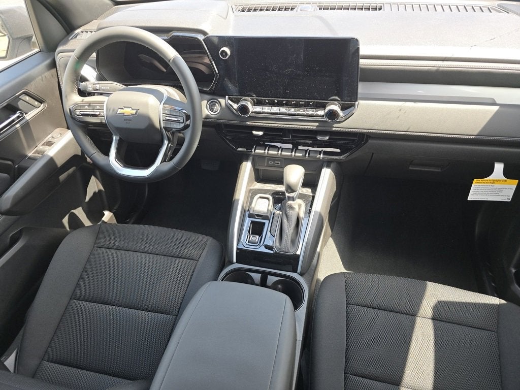 2025 Chevrolet Colorado WT/LT