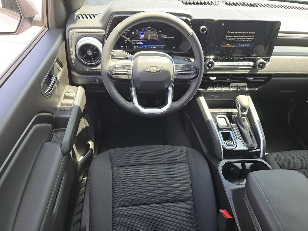 2025 Chevrolet Colorado WT/LT