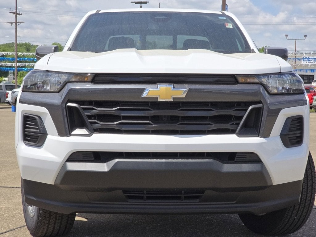 2025 Chevrolet Colorado WT/LT
