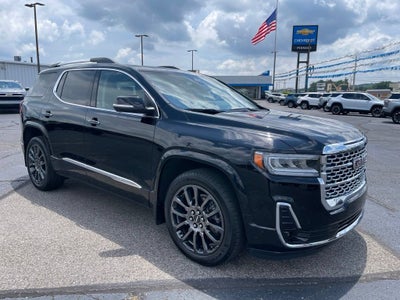 2023 GMC Acadia Denali