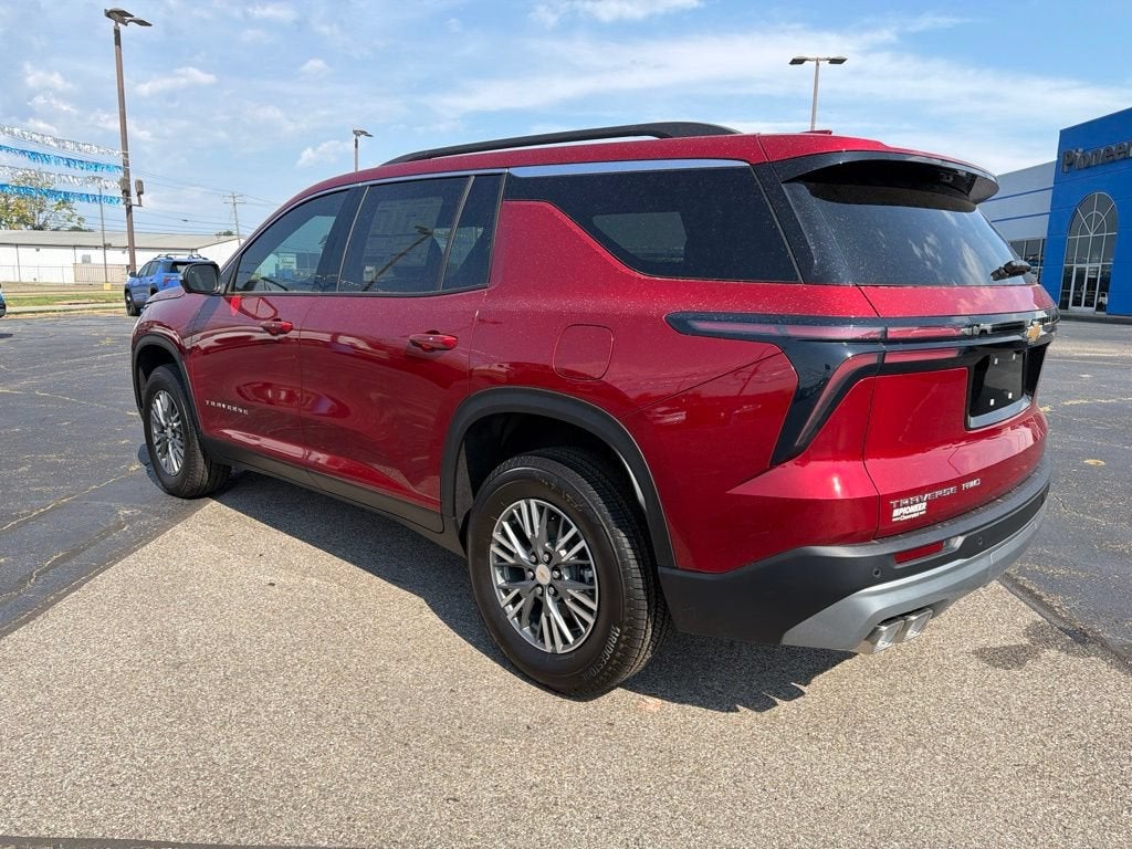 2027 Chevrolet Traverse LT