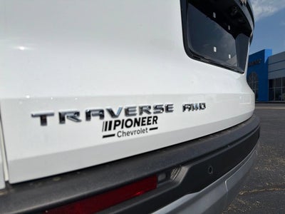 2027 Chevrolet Traverse LT