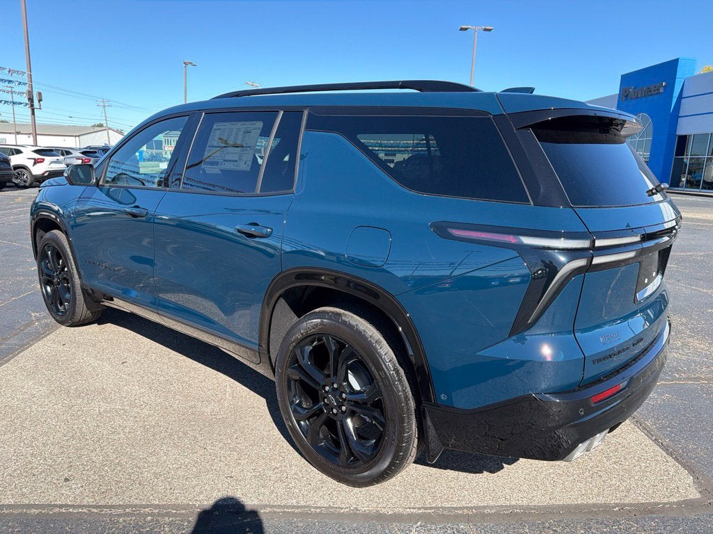 2027 Chevrolet Traverse RS