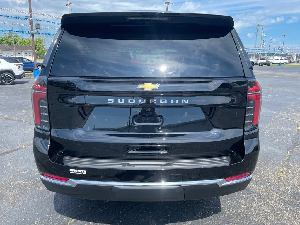 2026 Chevrolet Suburban LS