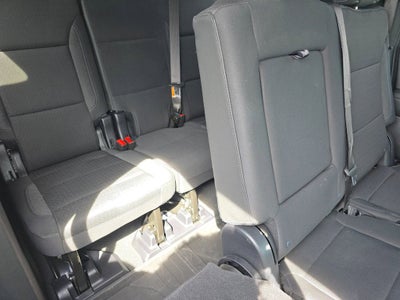 2025 Chevrolet Suburban LS