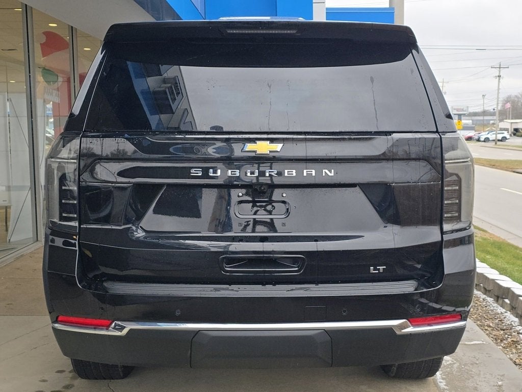 2026 Chevrolet Suburban LT