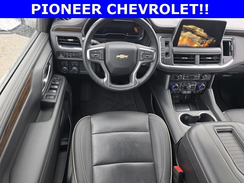 2023 Chevrolet Suburban Premier