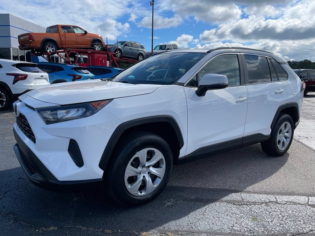 2021 Toyota RAV4 LE