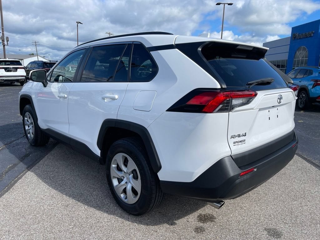 2021 Toyota RAV4 LE
