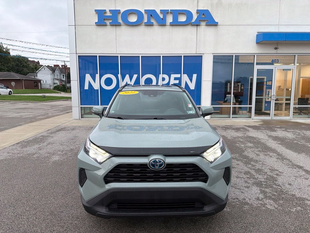2022 Toyota RAV4 Hybrid XLE