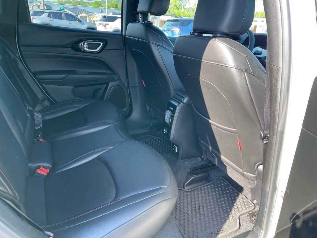 2025 Jeep Compass Trailhawk - Photo 16