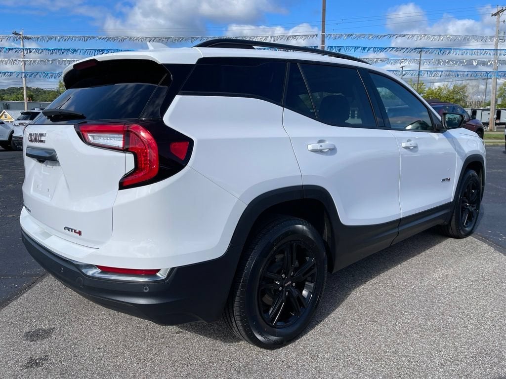 2023 GMC Terrain AT4