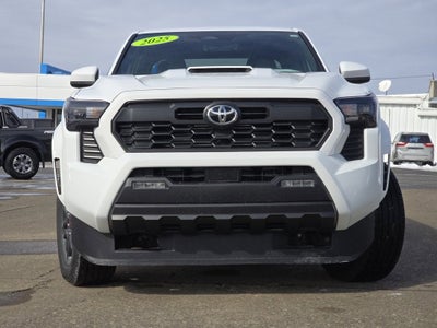 2025 Toyota Tacoma 4WD SR