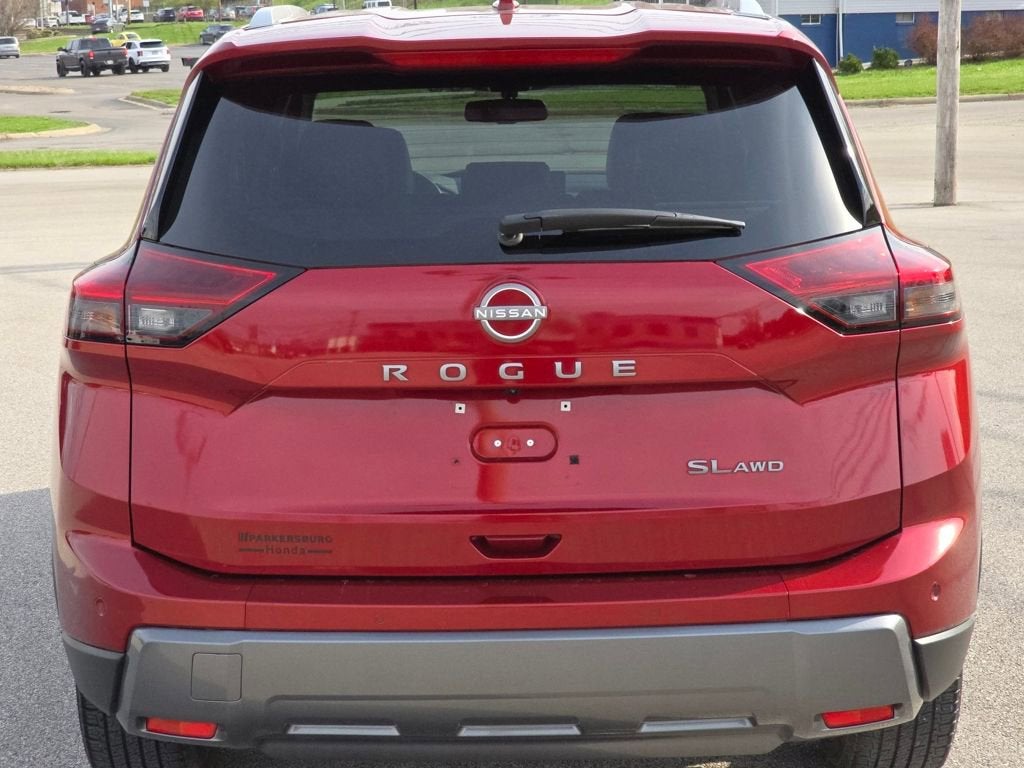 2024 Nissan Rogue SL