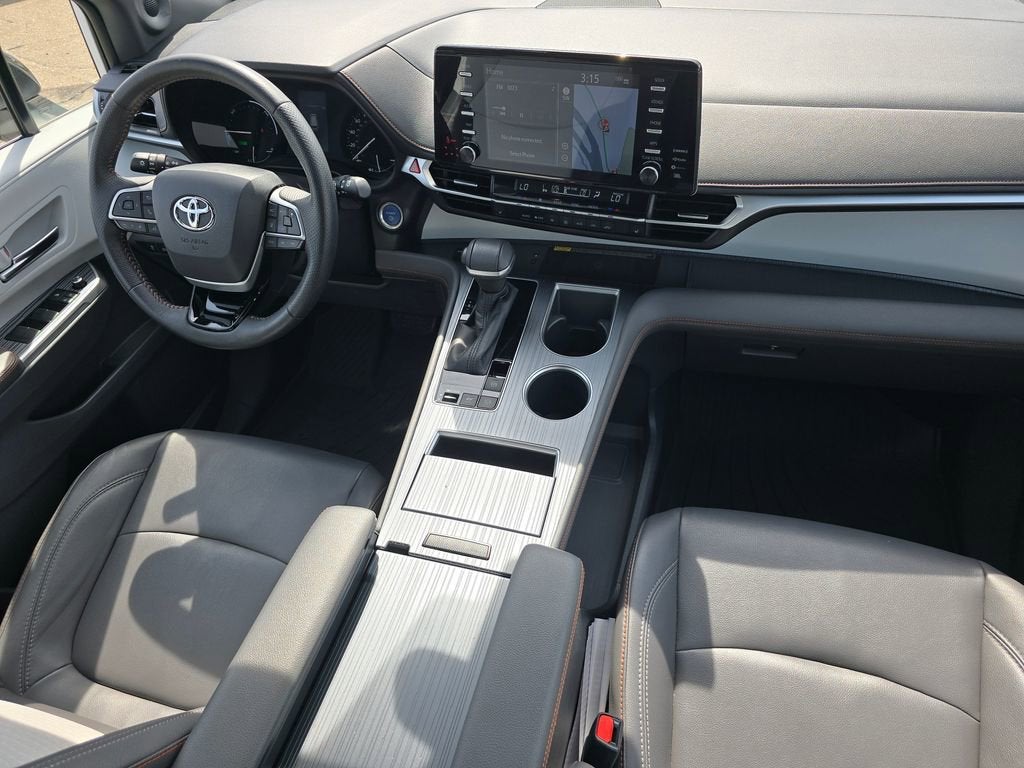 2021 Toyota Sienna XSE