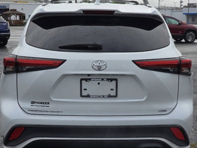 2022 Toyota Highlander XSE