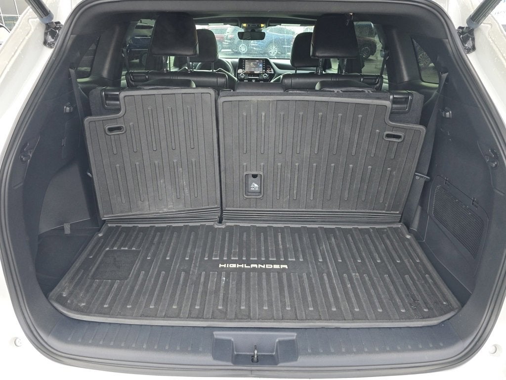 2022 Toyota Highlander XSE