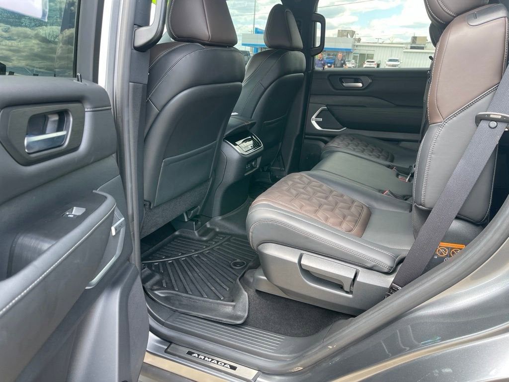 2025 Nissan Armada Platinum