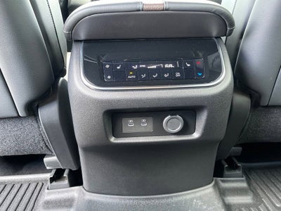 2025 Nissan Armada Platinum