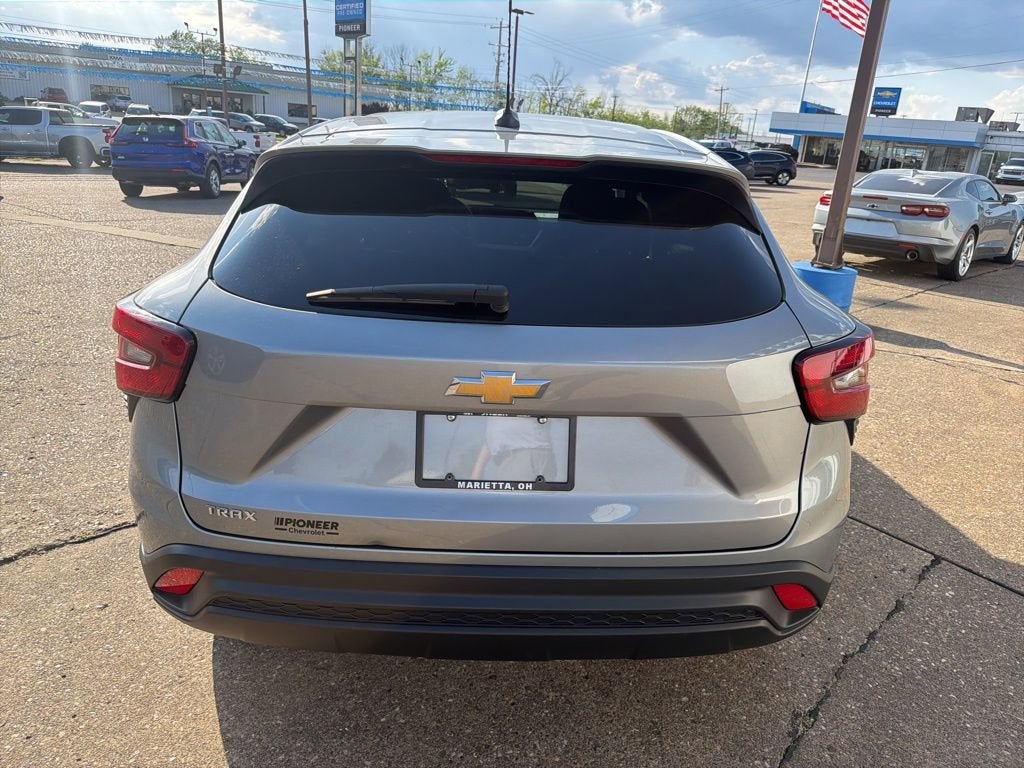 2024 Chevrolet Trax LS