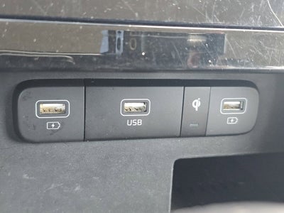 2024 Kia Carnival SX