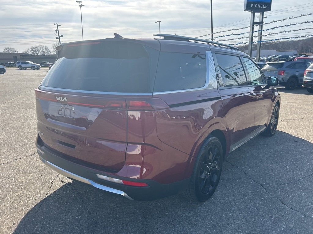 2024 Kia Carnival SX