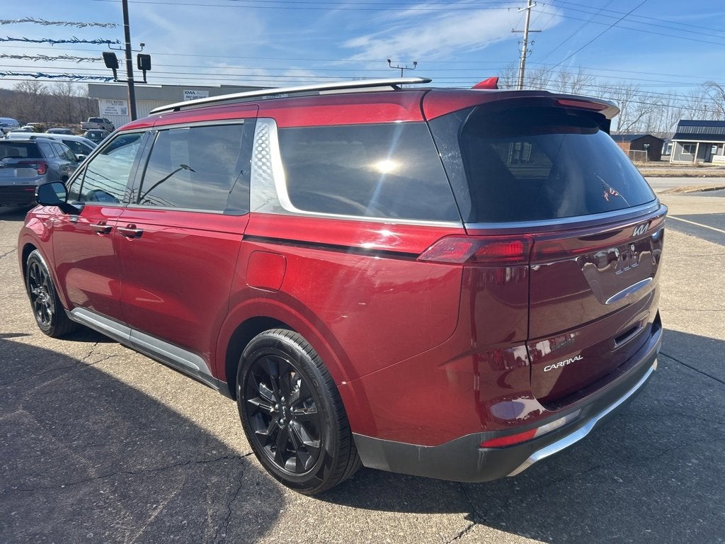 2024 Kia Carnival SX