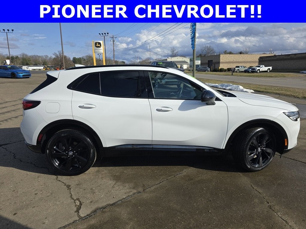 2022 Buick Envision Essence