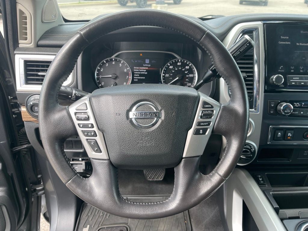 2020 Nissan Titan SL