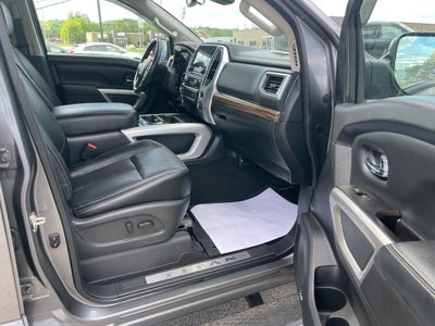 2020 Nissan Titan SL