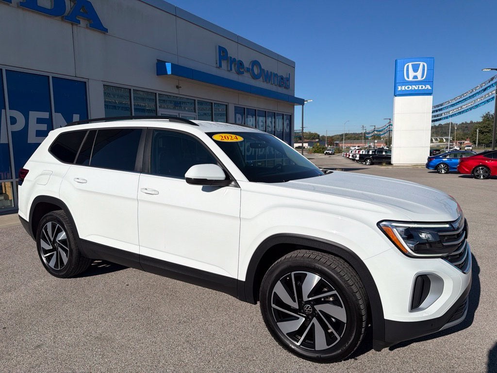 2024 Volkswagen Atlas SE w/Tech